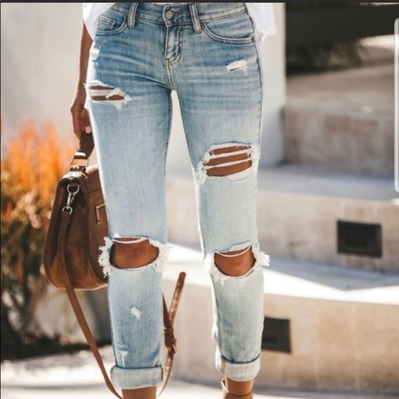 Vici Denim - VICI | Sasha Distressed Relaxed Skinny Light Jean